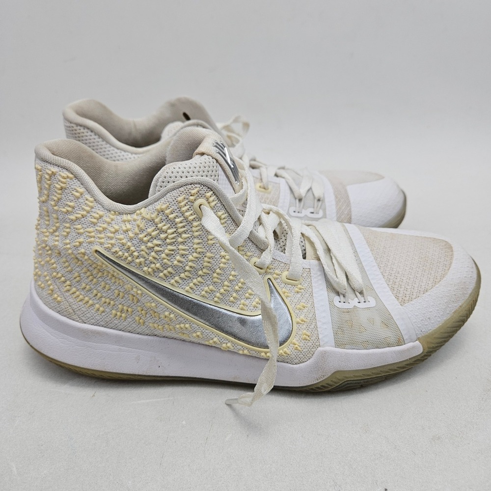 Nike Kyrie 3 GS Ivory Pale Grey Light Bone Basketball Teen 7Y Womens 8.5 Shoes